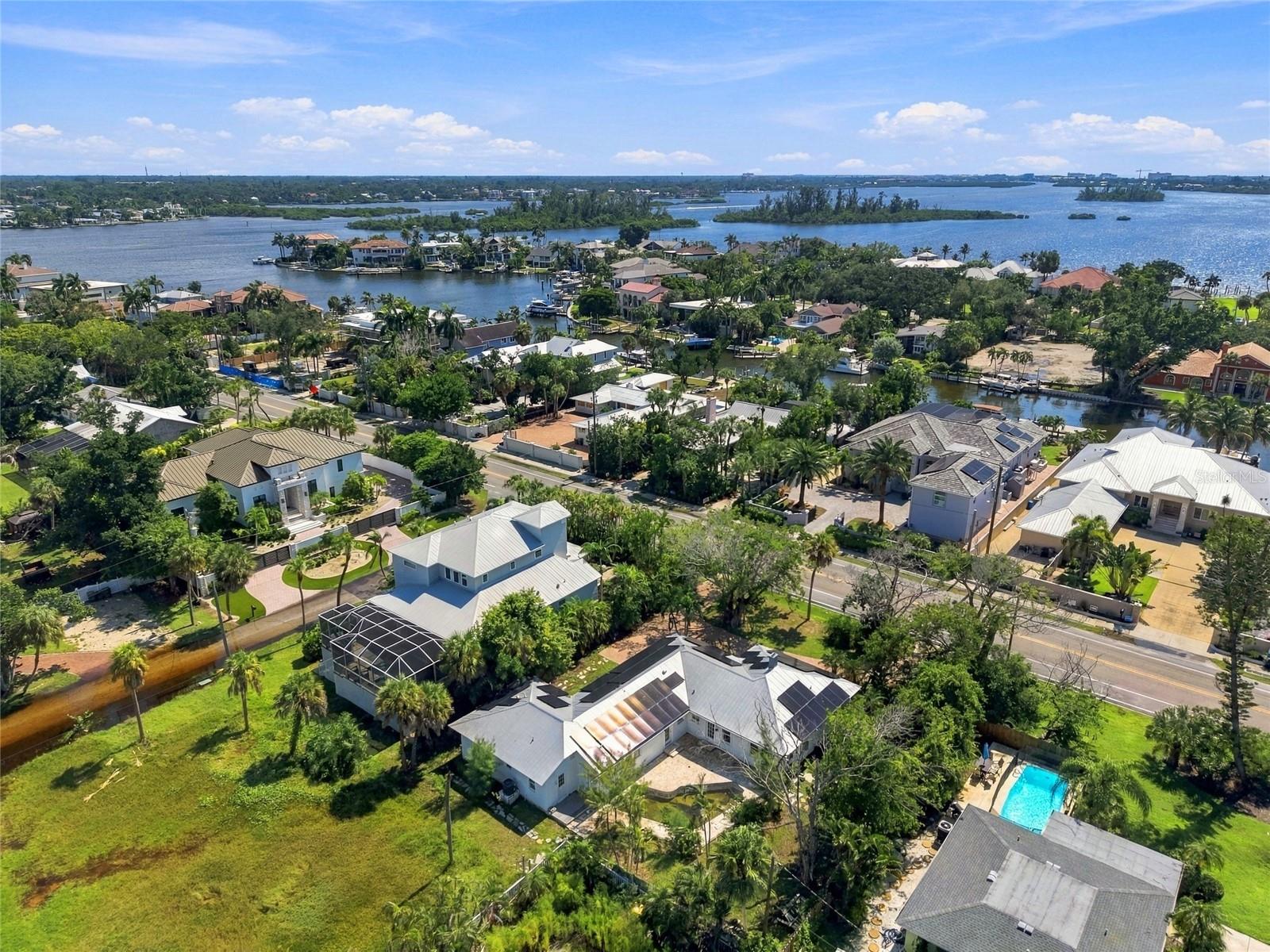 617 SIESTA DRIVE, Sarasota, FL 34242