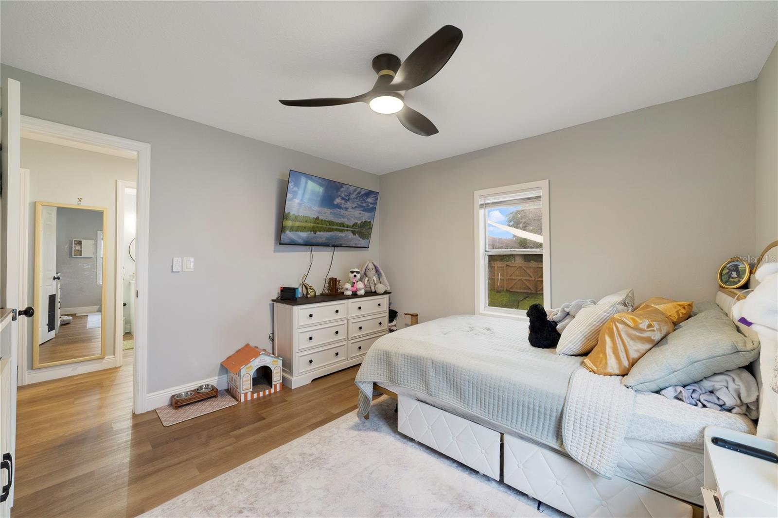 812 S LOCUST AVENUE, Sanford, FL 32771