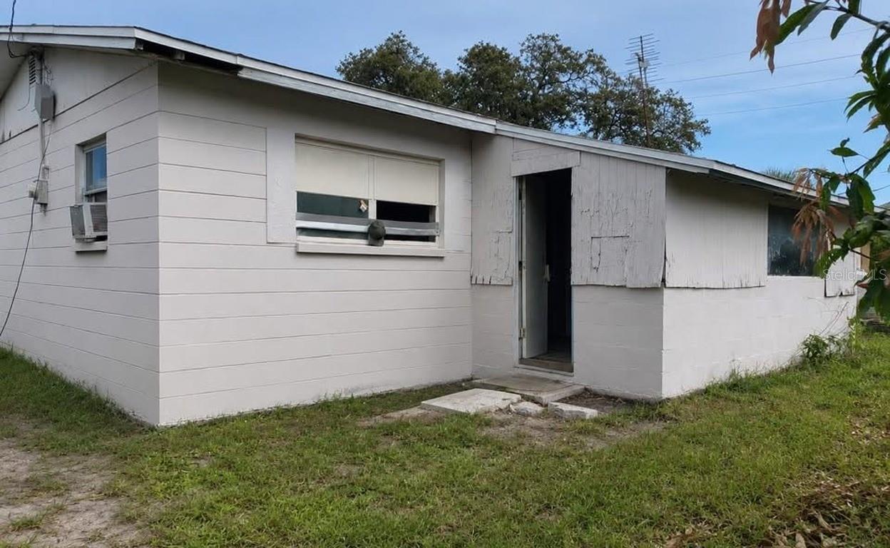 1781 SOUTHLAND AVENUE, Melbourne, FL 32935 1781 SOUTHLAND AVENUE, Melbourne, FL 32935