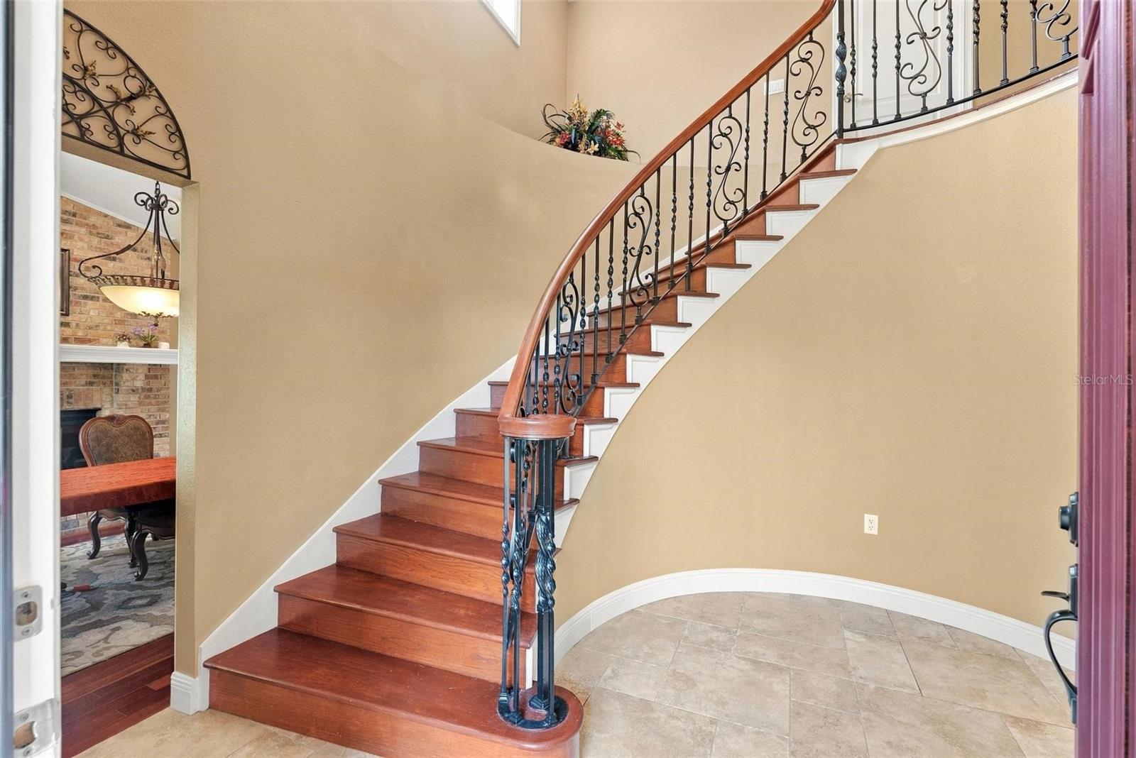 2150 W DALE CIRCLE, Deland, FL 32720