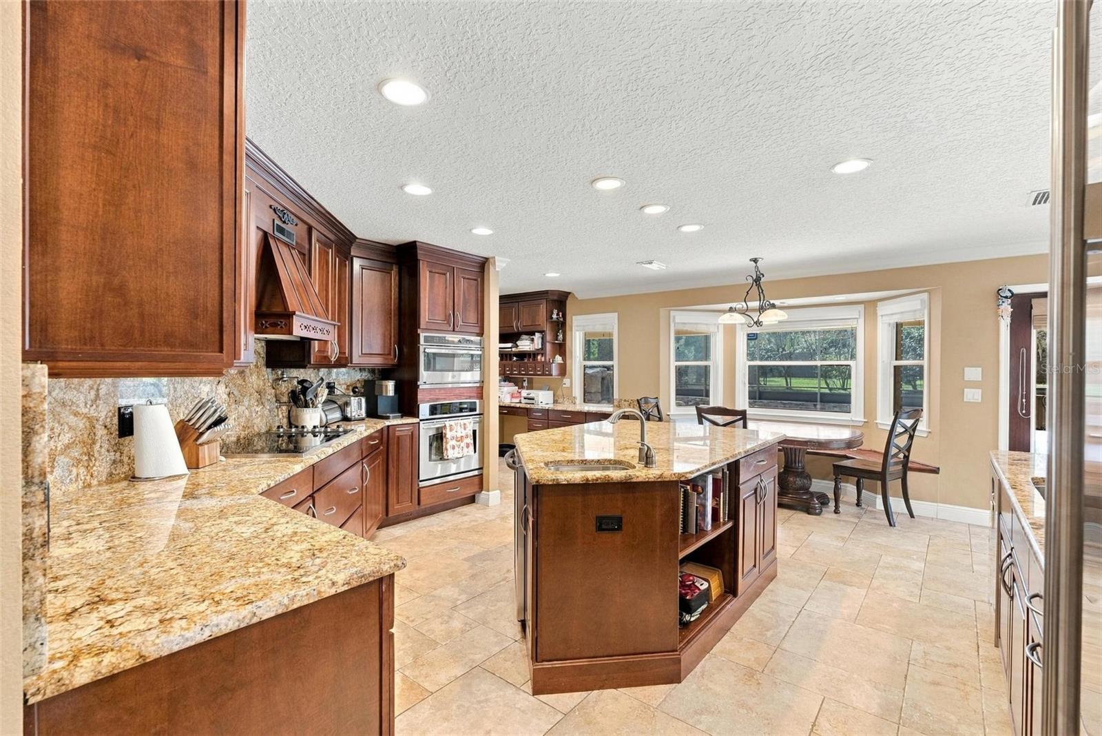 2150 W DALE CIRCLE, Deland, FL 32720