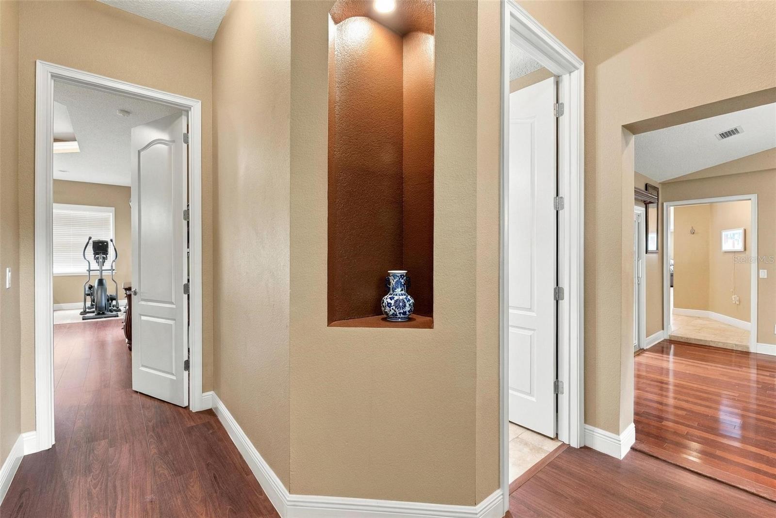 2150 W DALE CIRCLE, Deland, FL 32720