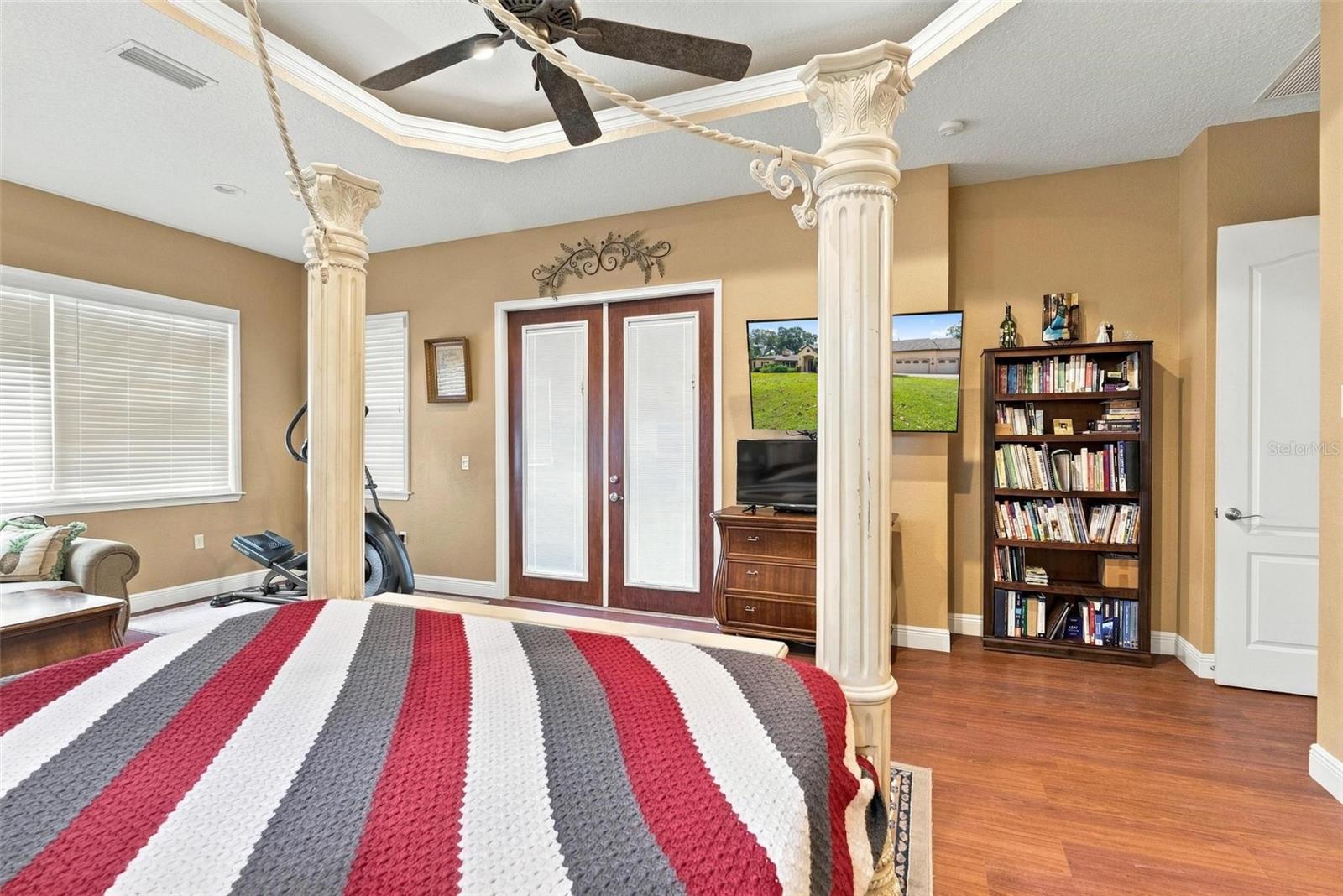 2150 W DALE CIRCLE, Deland, FL 32720