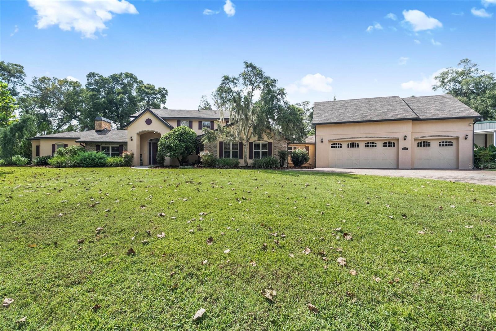 2150 W DALE CIRCLE, Deland, FL 32720