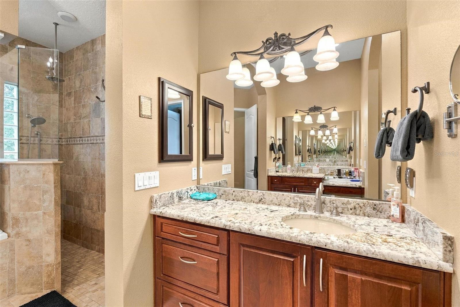2150 W DALE CIRCLE, Deland, FL 32720
