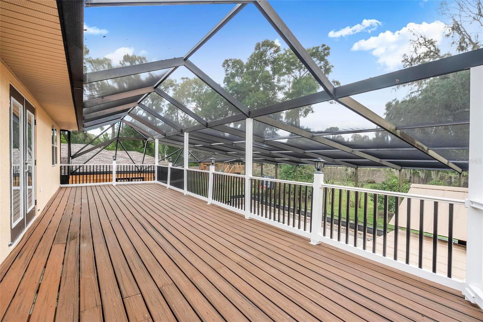2150 W DALE CIRCLE, Deland, FL 32720