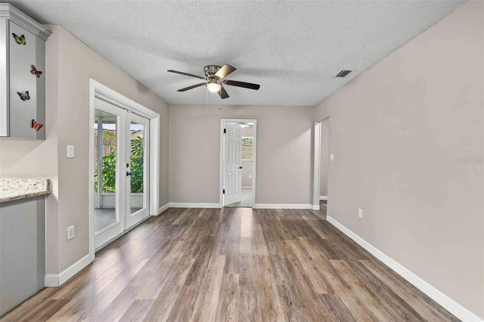 252 W PALMETTO AVENUE, Longwood, FL 32750