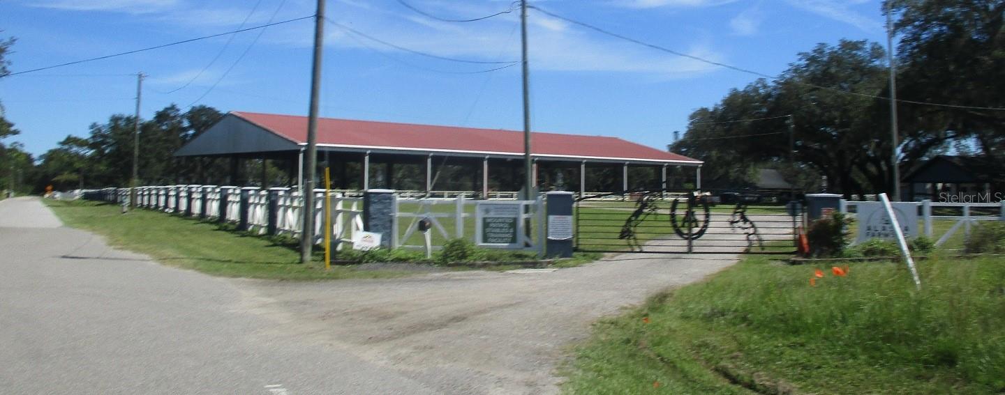 Horse farm nearby as you turn from Berry Dease to Sunderson Road Horse farm nearby as you turn from Berry Dease to Sunderson Road