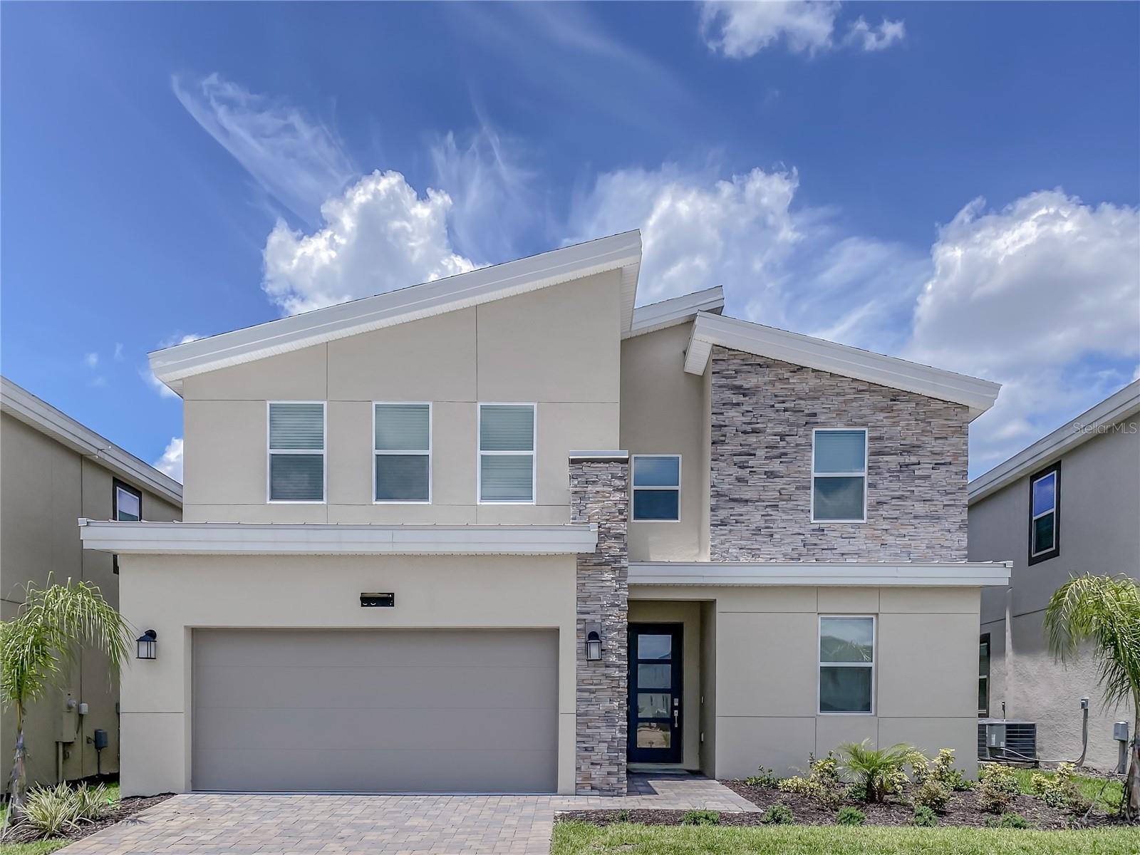 8844 CABOT CLIFFS DRIVE, Davenport, FL 33896 8844 CABOT CLIFFS DRIVE, Davenport, FL 33896