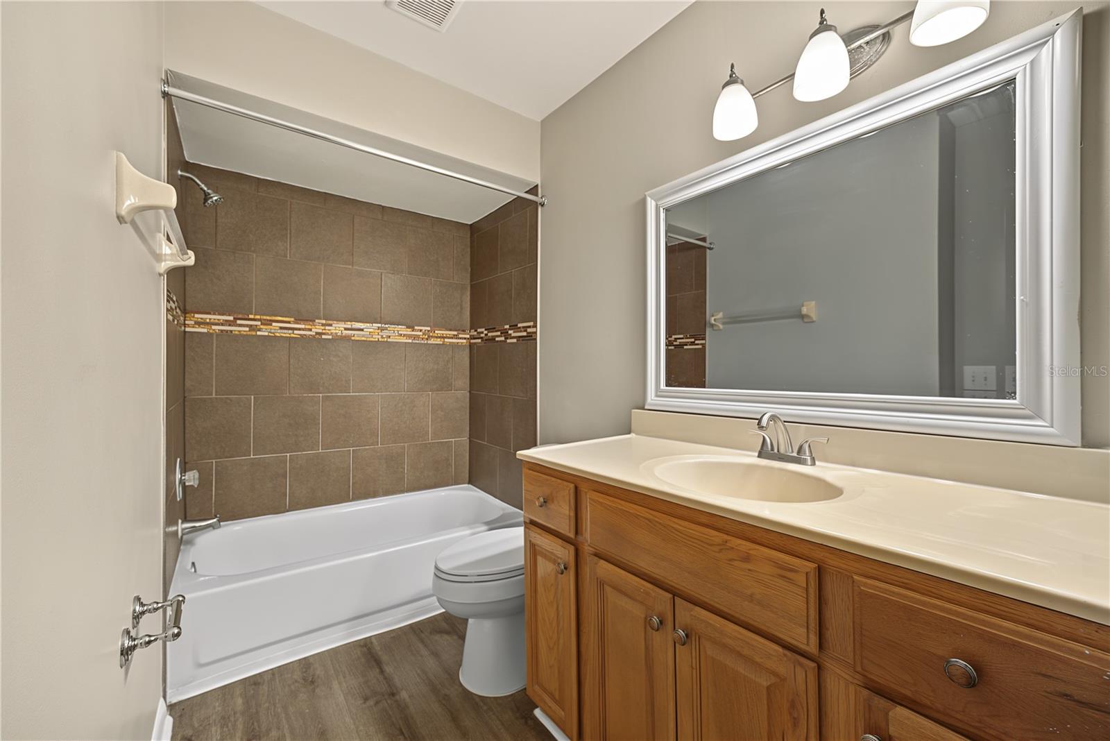 Bathroom 2 (upstairs)