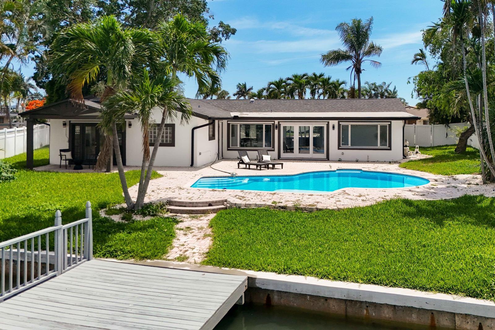 7905 9TH AVENUE S, St Petersburg, FL 33707 7905 9TH AVENUE S, St Petersburg, FL 33707