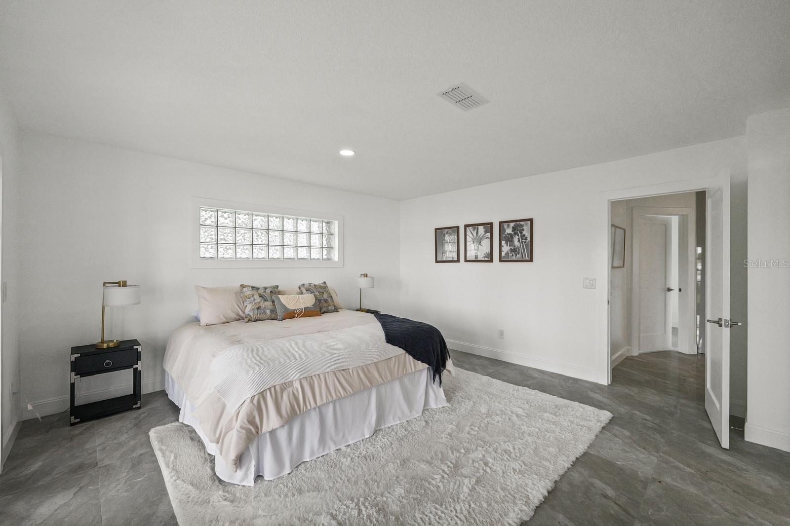 7905 9TH AVENUE S, St Petersburg, FL 33707