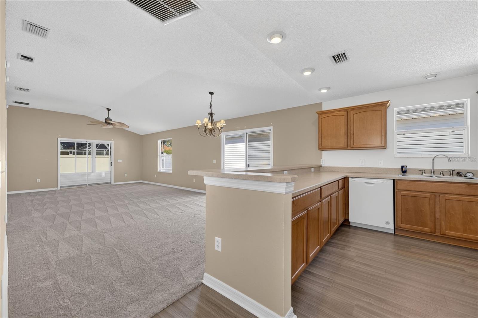 2071 JASPER WAY, The Villages, FL 32162 2071 JASPER WAY, The Villages, FL 32162