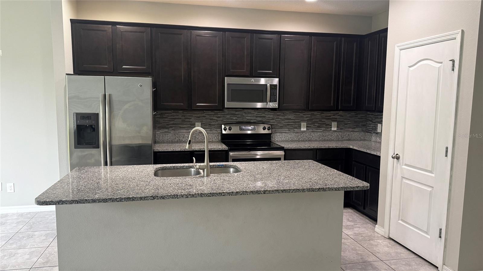 1804 LEMON DROP COURT, Apopka, FL 32712