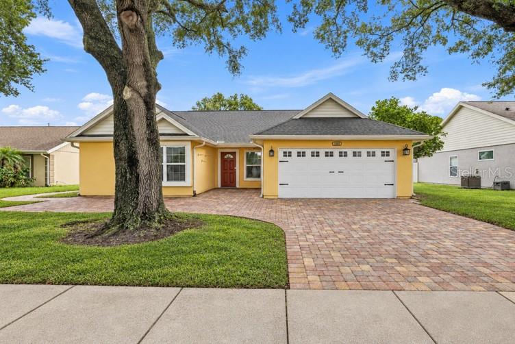 1680 LADY SLIPPER CIRCLE, Orlando, FL 32825 1680 LADY SLIPPER CIRCLE, Orlando, FL 32825