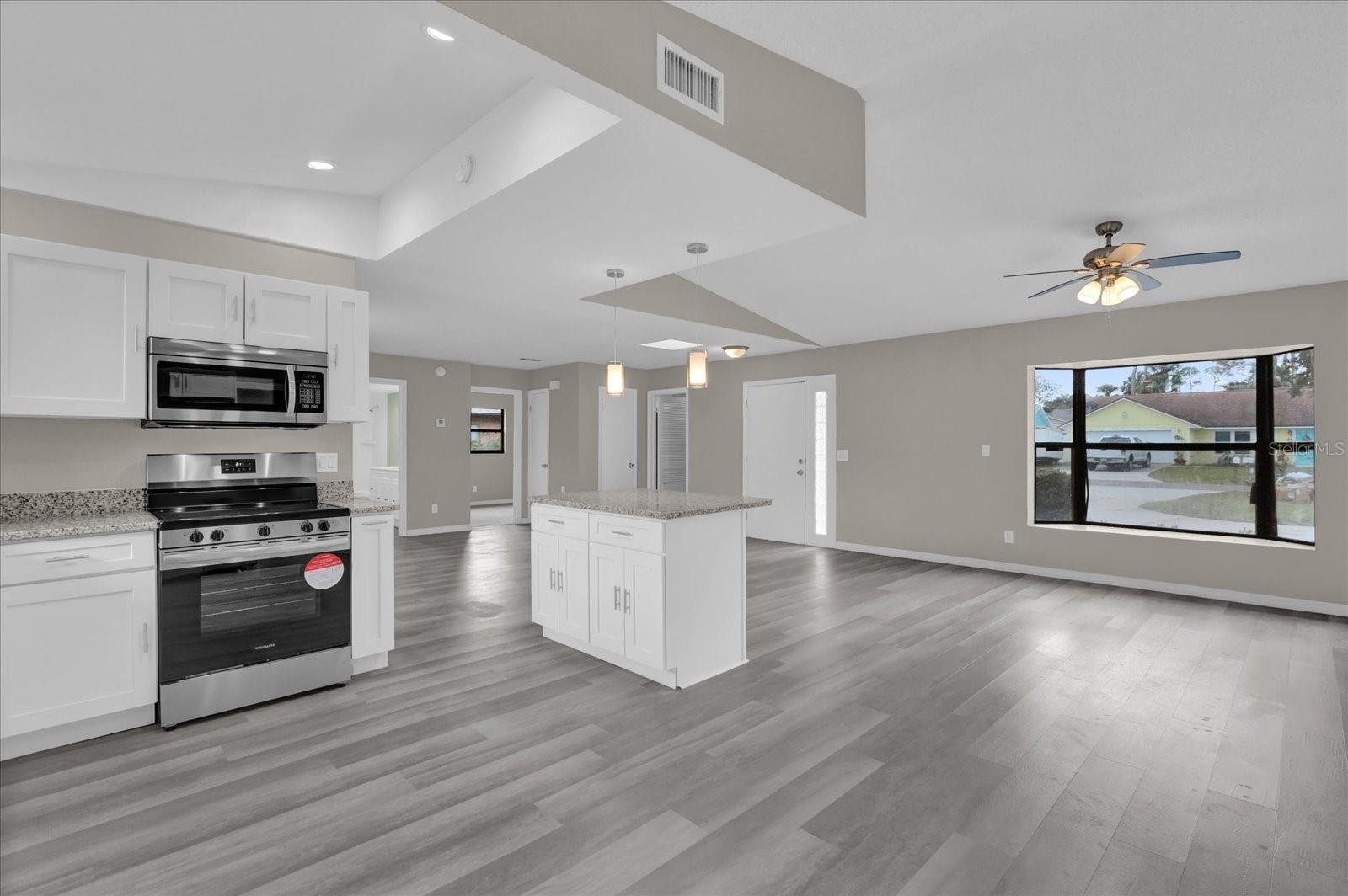 2533 EDGEWATER AVENUE, New Smyrna Beach, FL 32168