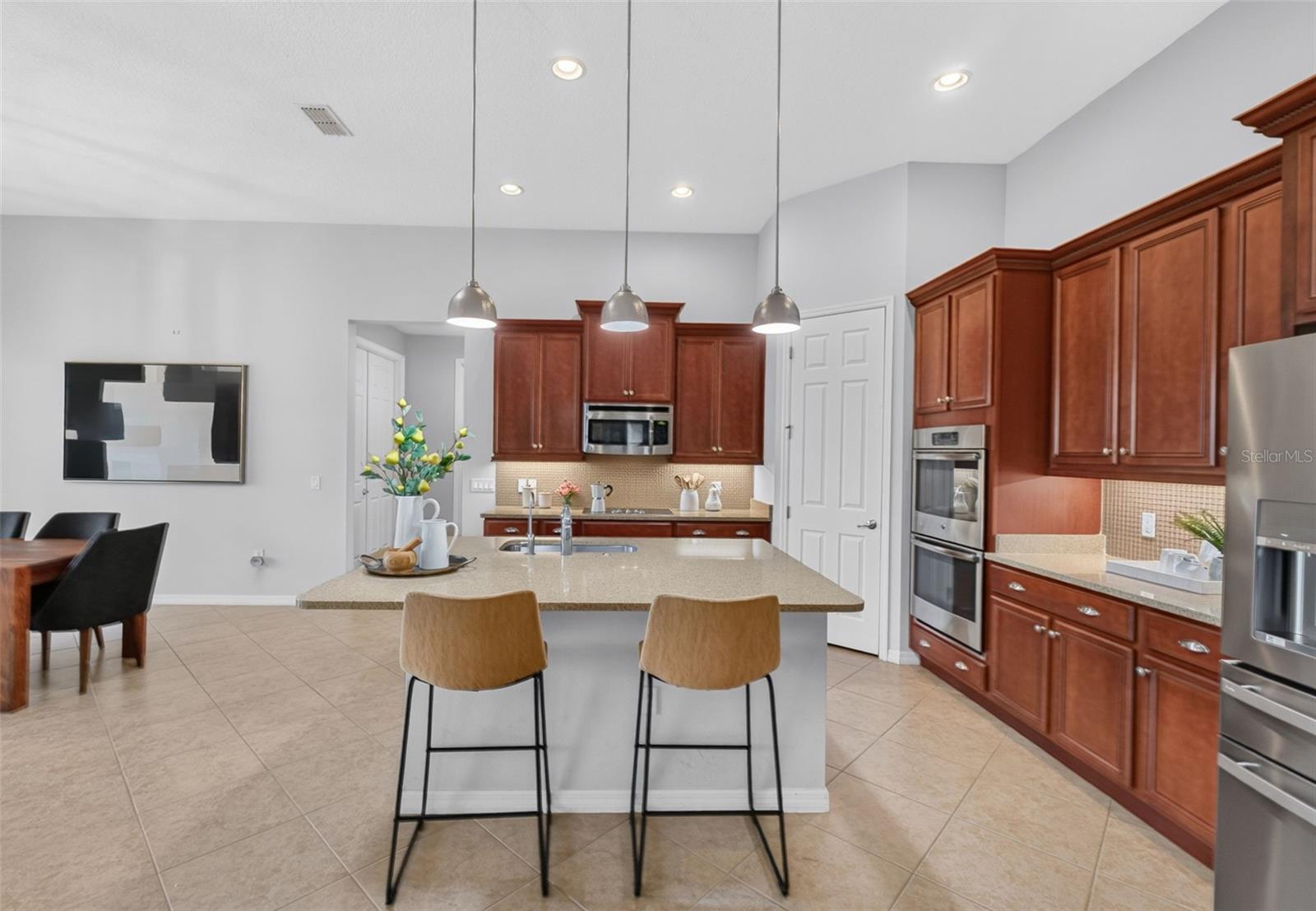 555 TAPATIO LANE, Poinciana, FL 34759