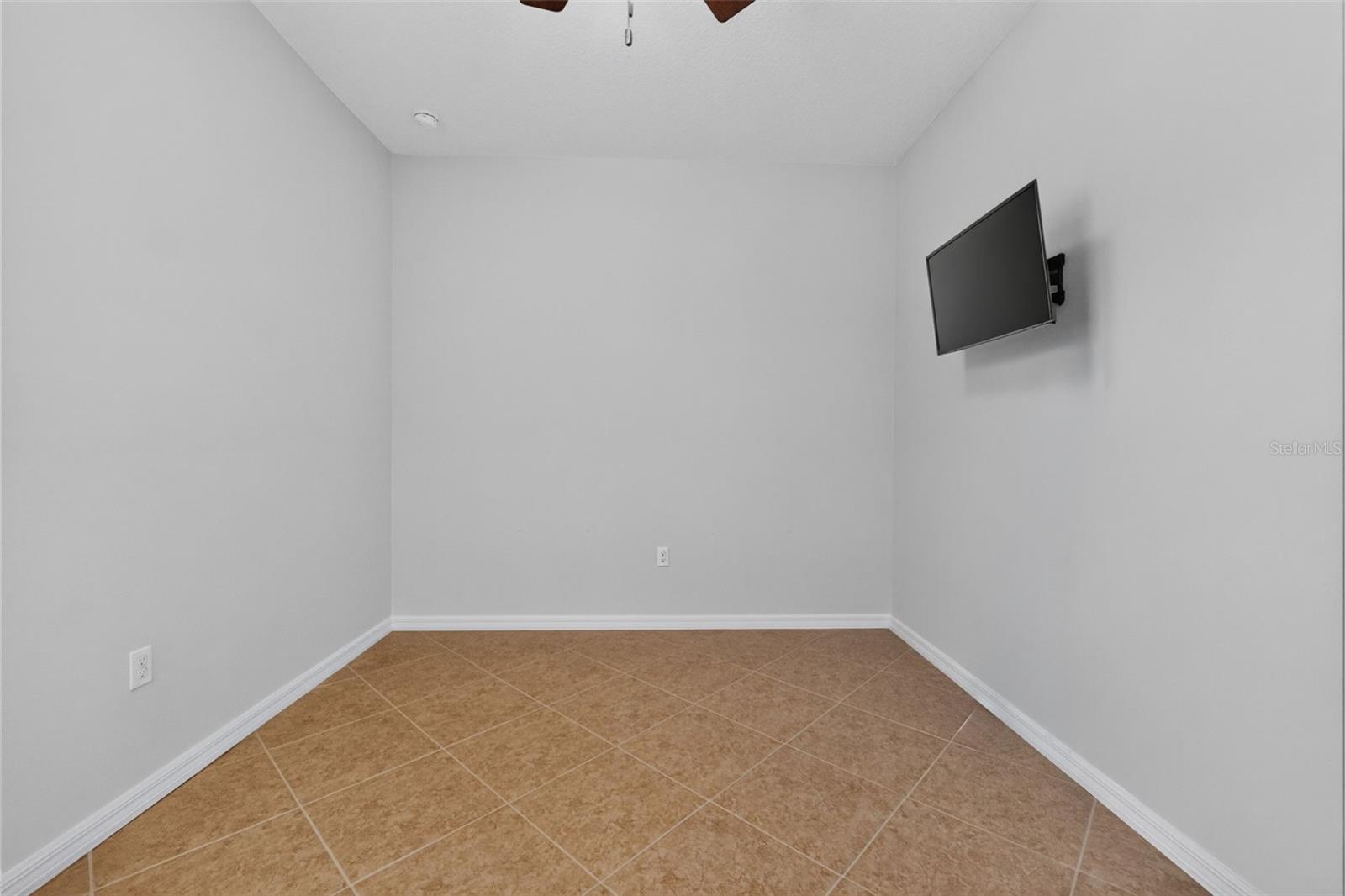 555 TAPATIO LANE, Poinciana, FL 34759
