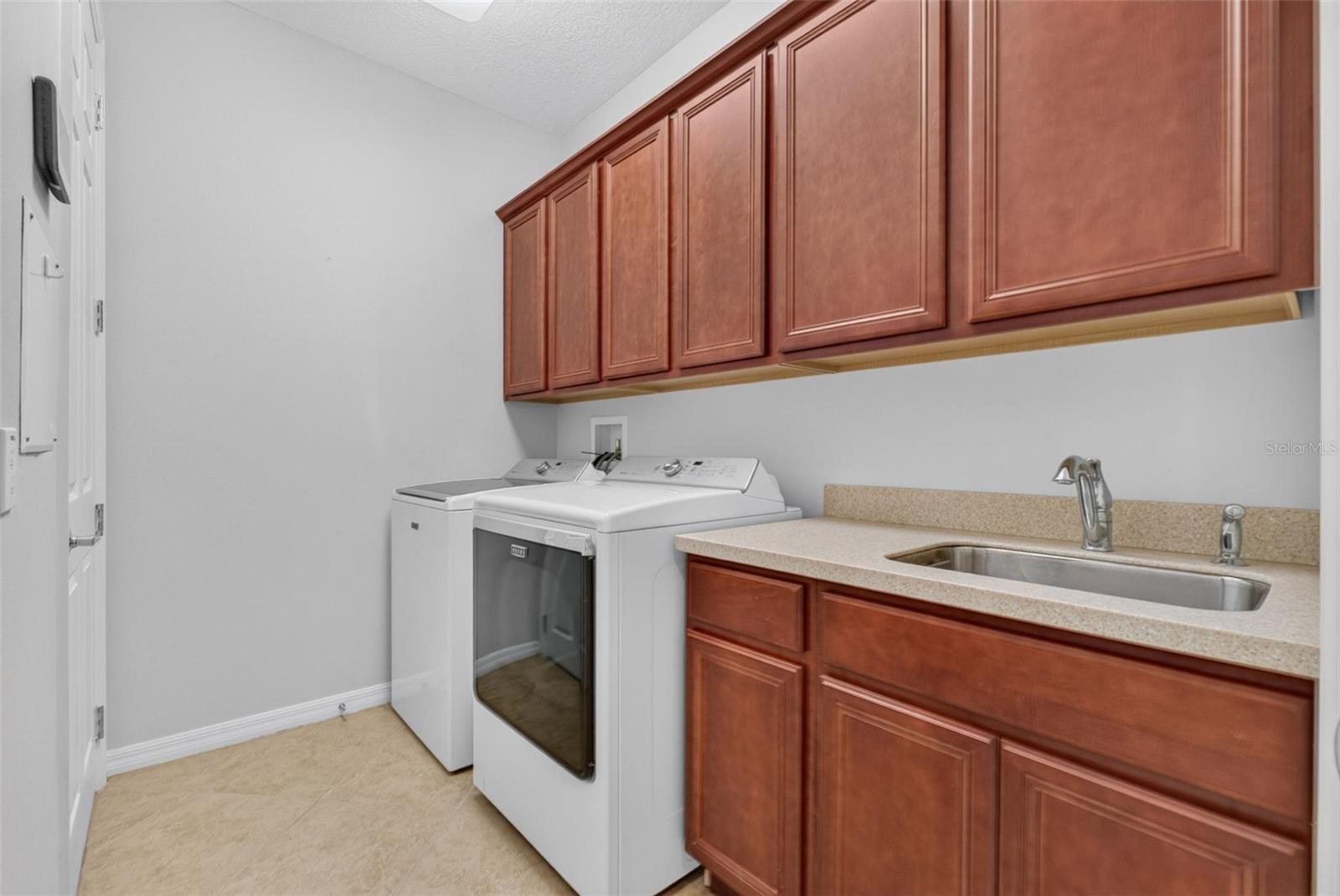 555 TAPATIO LANE, Poinciana, FL 34759