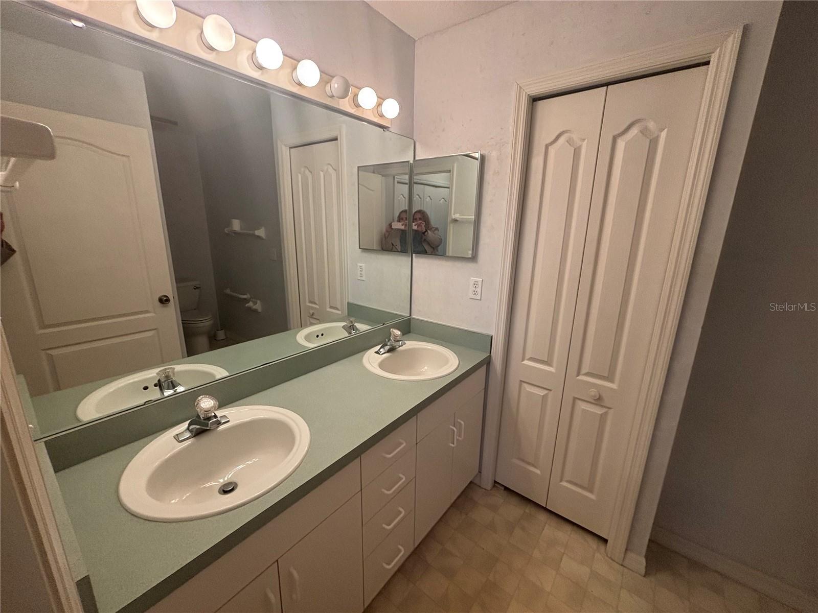 8815 VILLAGE GREEN BOULEVARD, Clermont, FL 34711