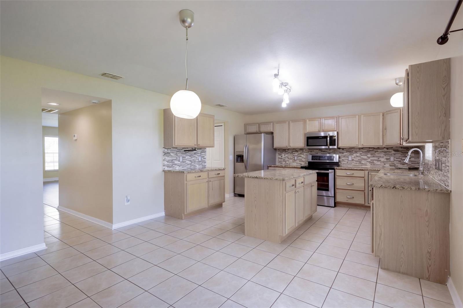410 FAIRFIELD DRIVE, Sanford, FL 32771