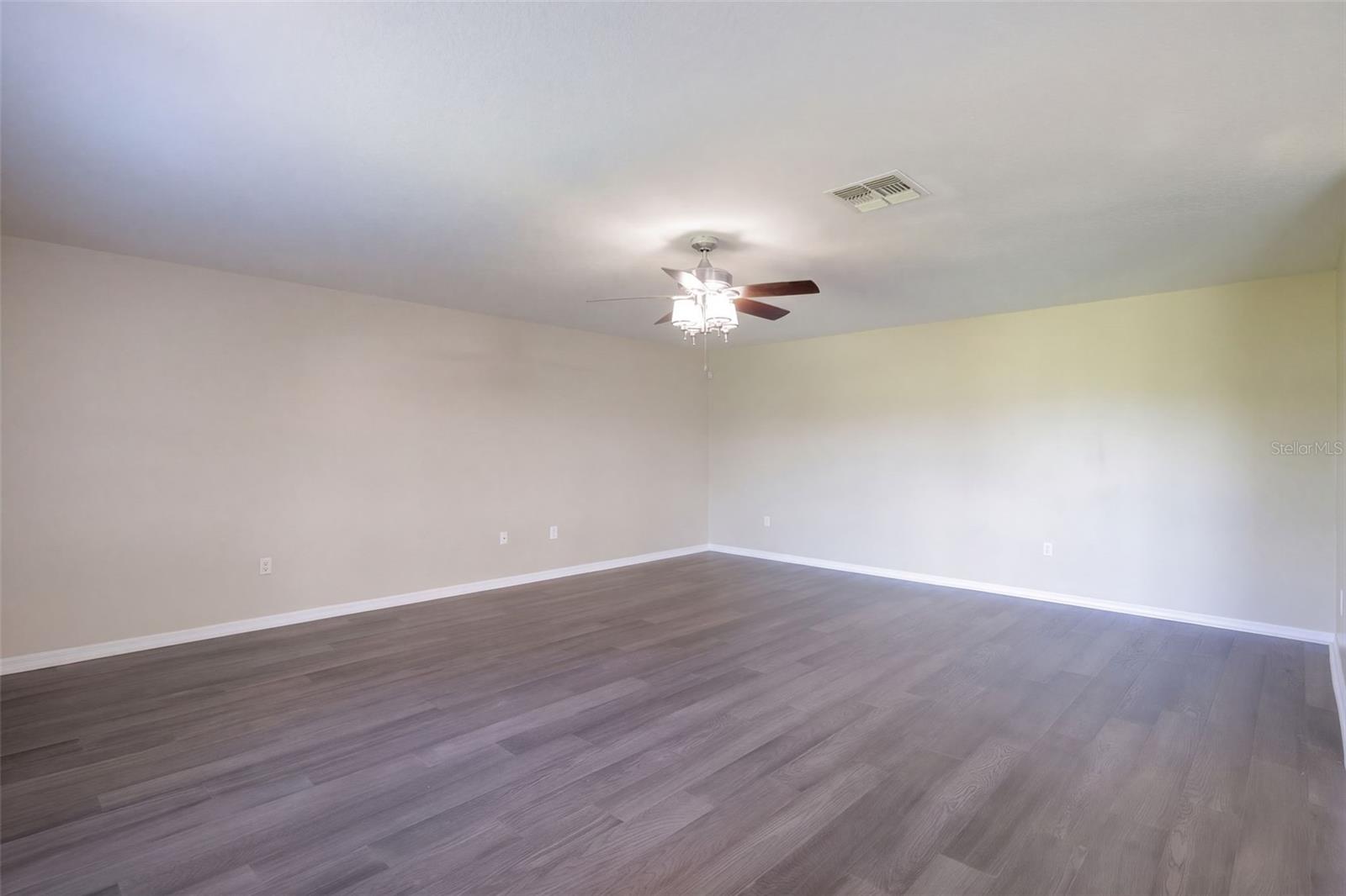 410 FAIRFIELD DRIVE, Sanford, FL 32771