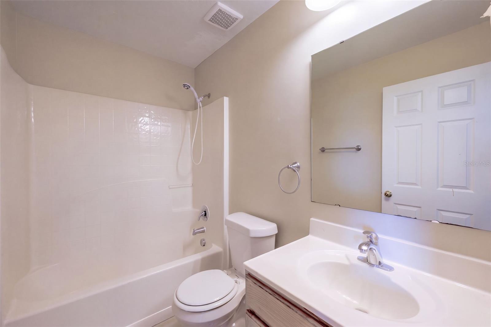 410 FAIRFIELD DRIVE, Sanford, FL 32771