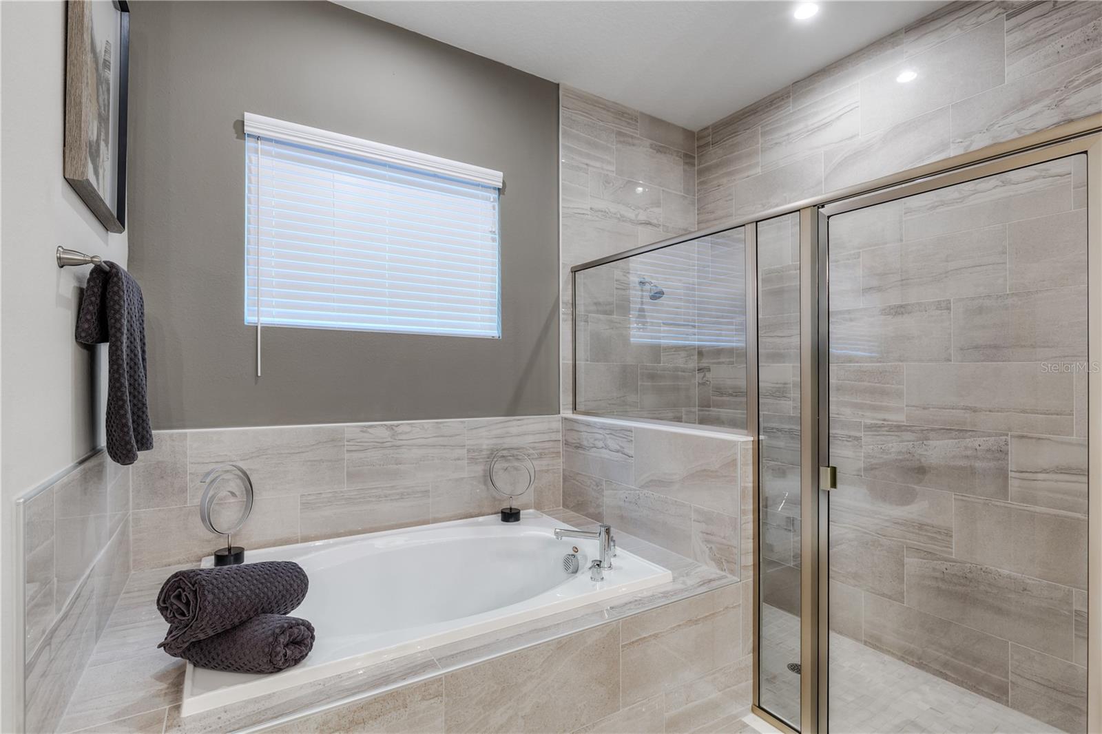 1039 JACK NICKLAUS COURT, Kissimmee, FL 34747