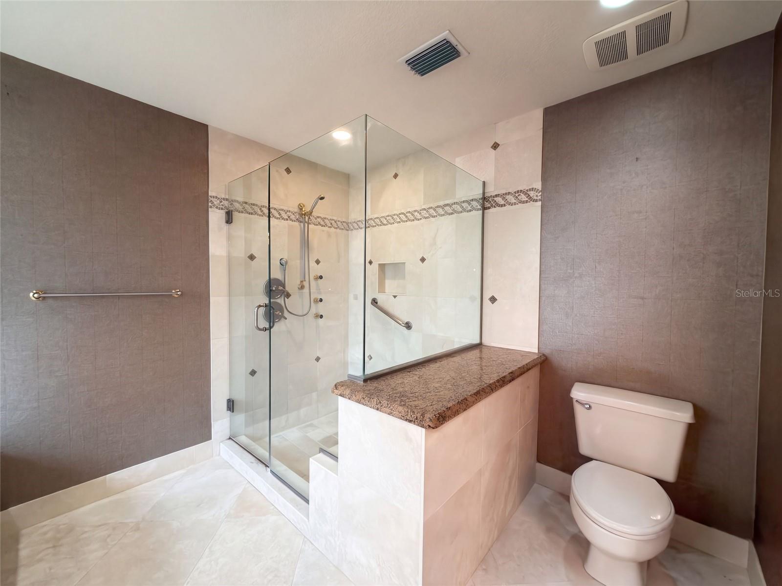 455 LONGMEADOW LANE, Longwood, FL 32779
