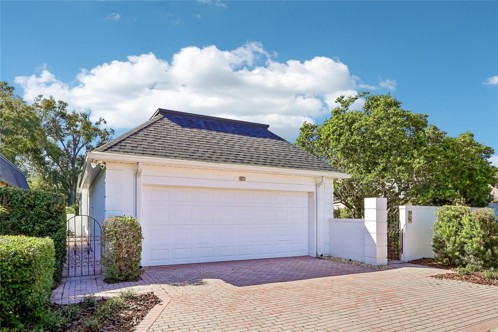 rear entry garage