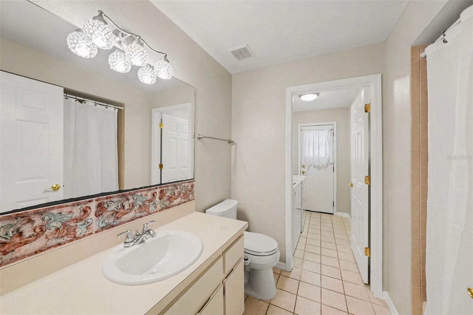 907 BRITTANY PARK BOULEVARD, Tarpon Springs, FL 34689