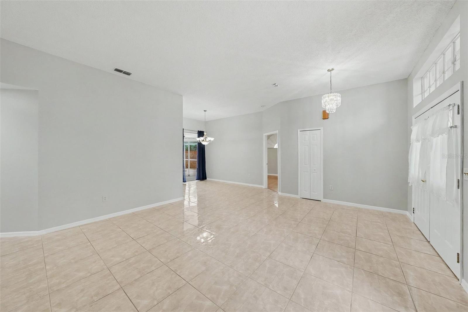 907 BRITTANY PARK BOULEVARD, Tarpon Springs, FL 34689