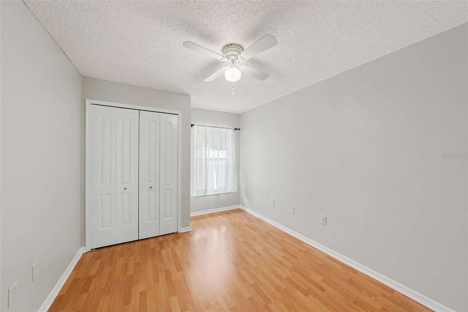 907 BRITTANY PARK BOULEVARD, Tarpon Springs, FL 34689