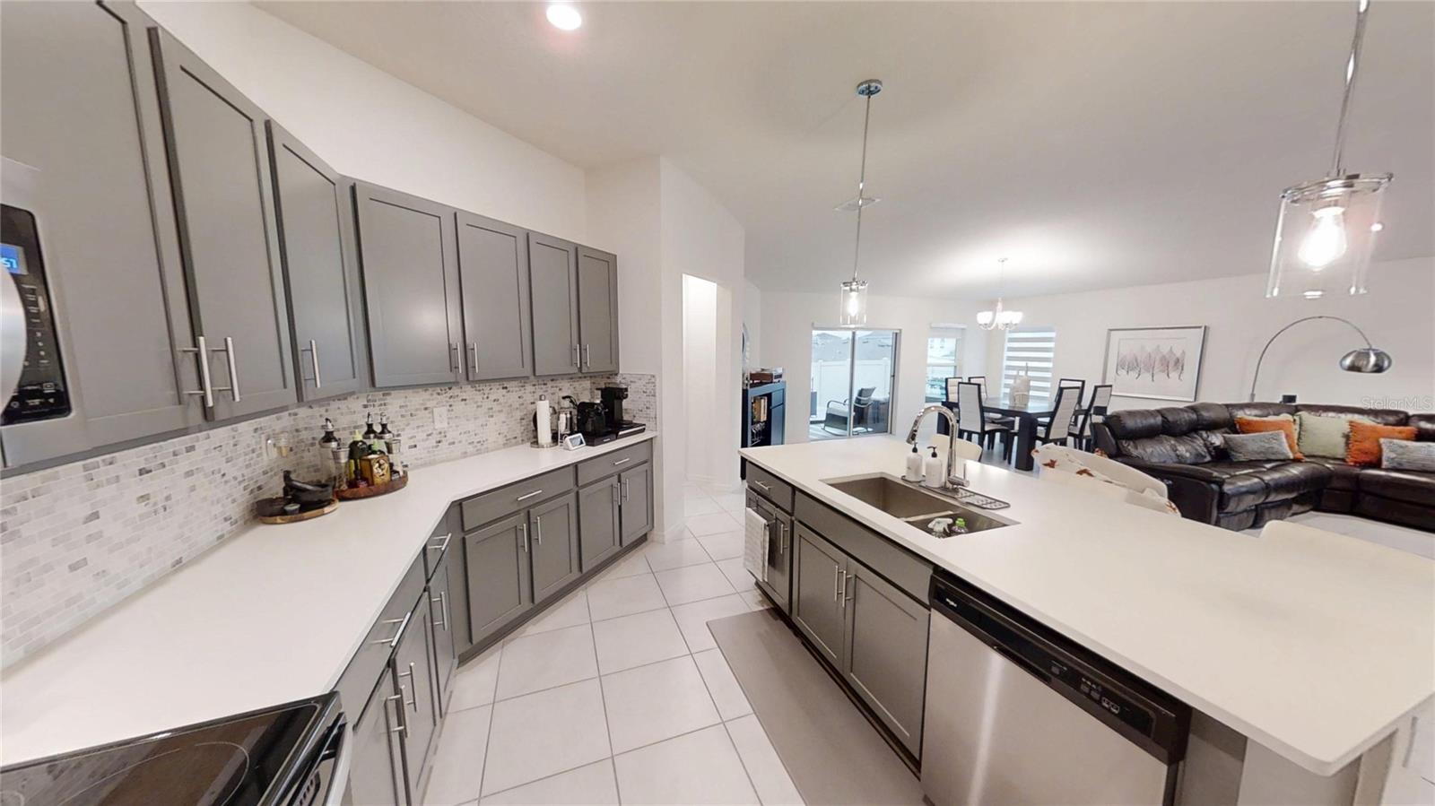 1127 SEEDORF DRIVE, Winter Haven, FL 33881