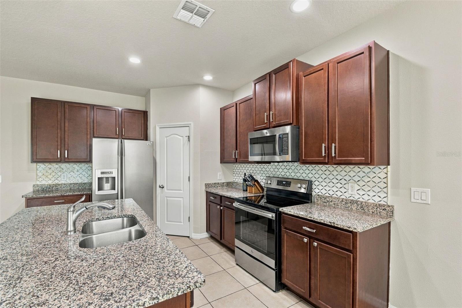 1135 GARRETT GILLIAM DRIVE, Ocoee, FL 34761
