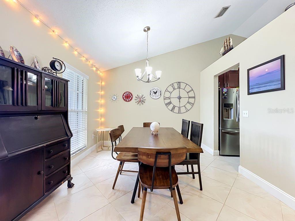 8609 CROSSBAY DRIVE, Orlando, FL 32829