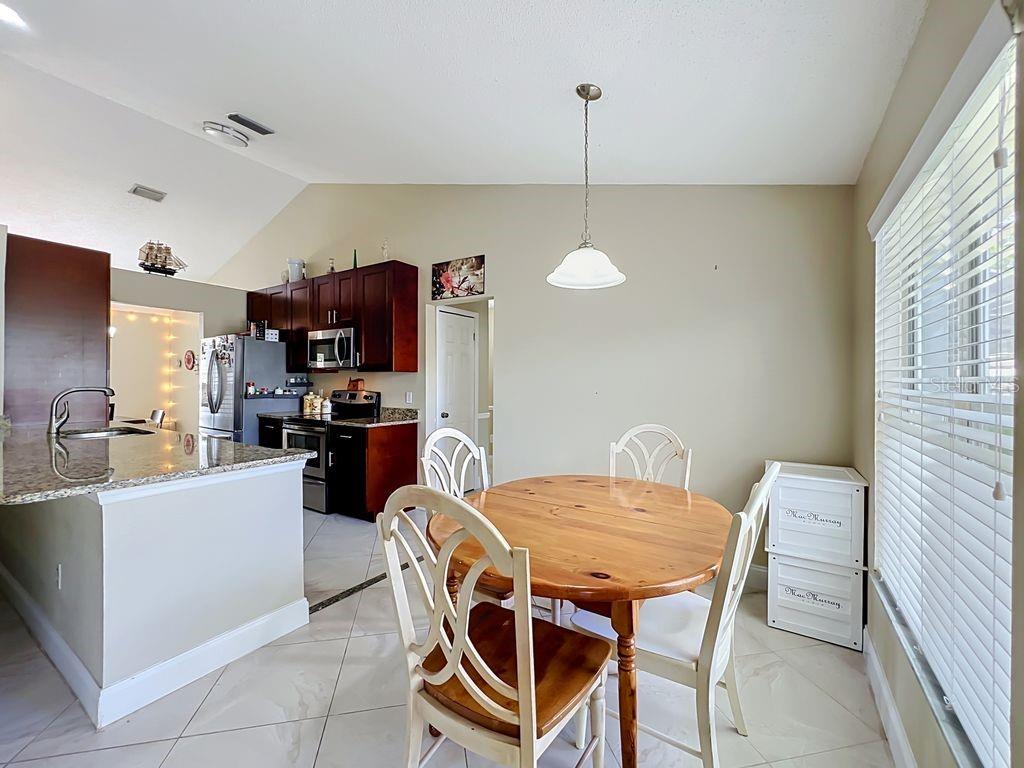 8609 CROSSBAY DRIVE, Orlando, FL 32829