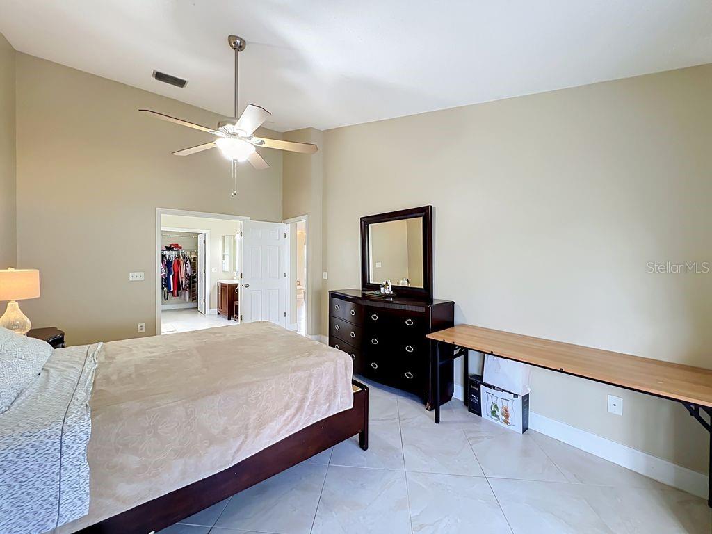 8609 CROSSBAY DRIVE, Orlando, FL 32829