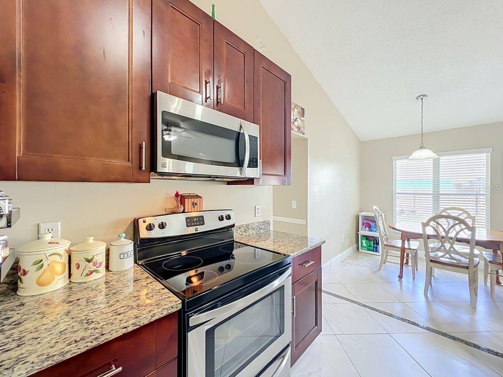 8609 CROSSBAY DRIVE, Orlando, FL 32829