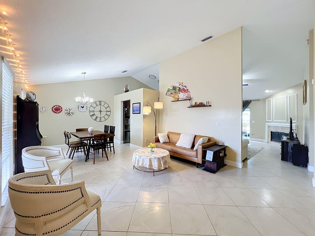 8609 CROSSBAY DRIVE, Orlando, FL 32829