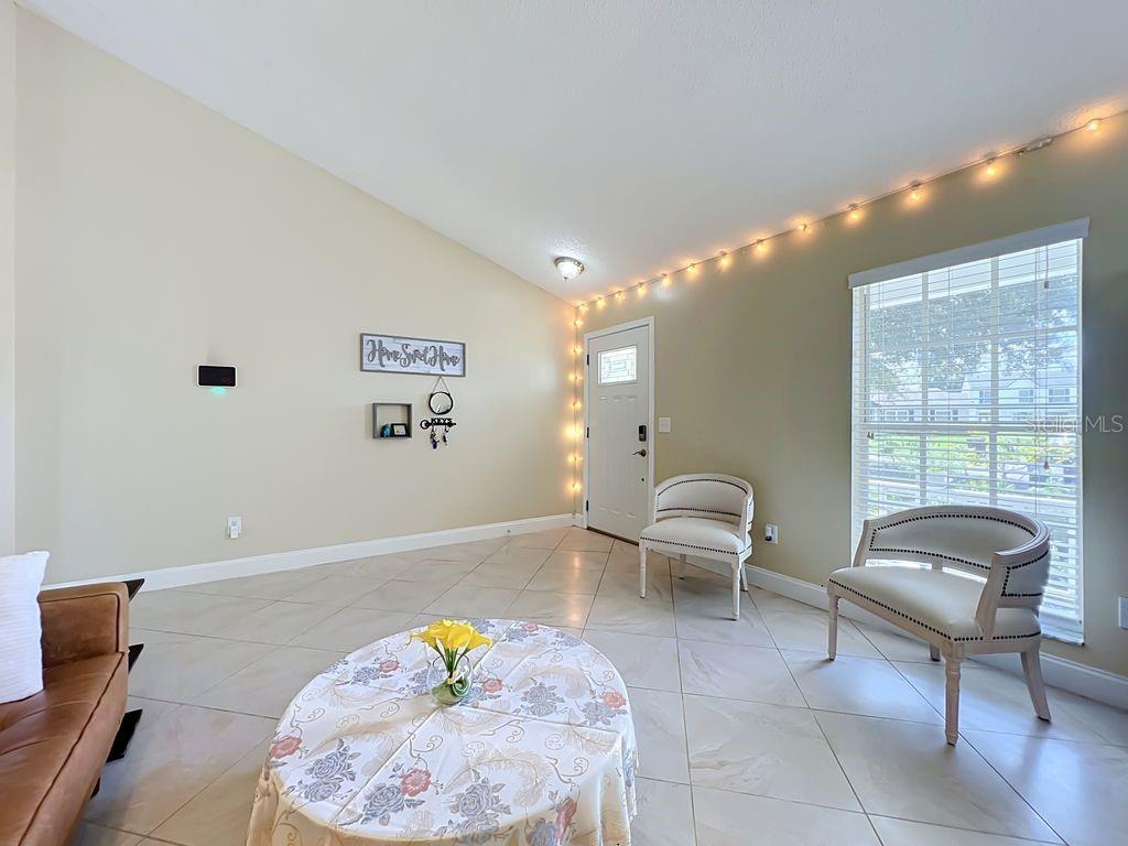 8609 CROSSBAY DRIVE, Orlando, FL 32829