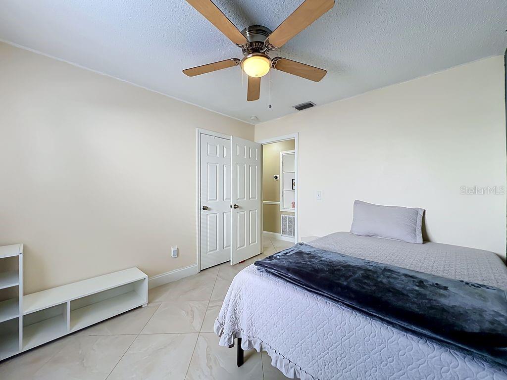 8609 CROSSBAY DRIVE, Orlando, FL 32829