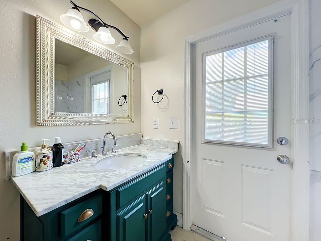 8609 CROSSBAY DRIVE, Orlando, FL 32829