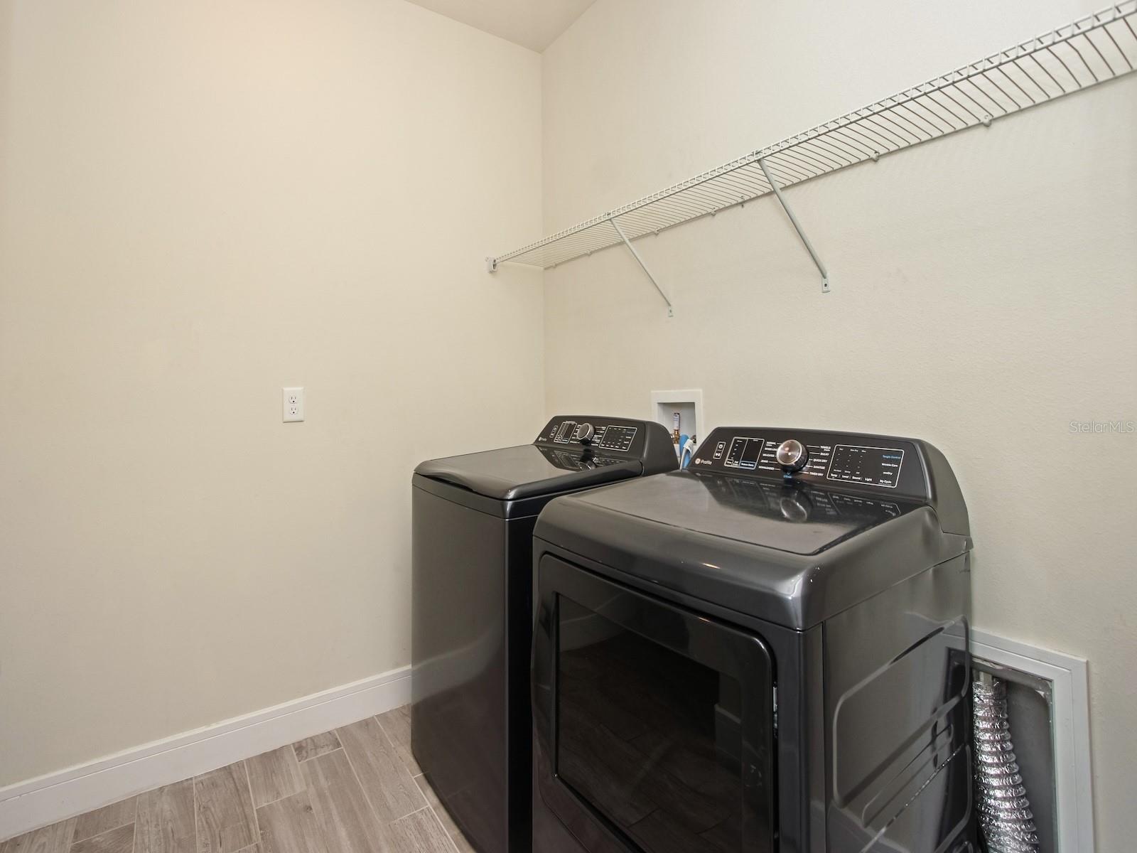 9715 BROWN BURROW STREET, Orlando, FL 32829