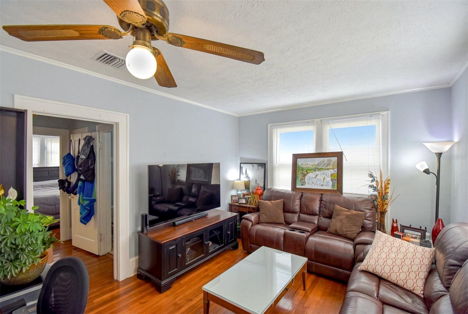 Living room, hardwood floors Living room, hardwood floors