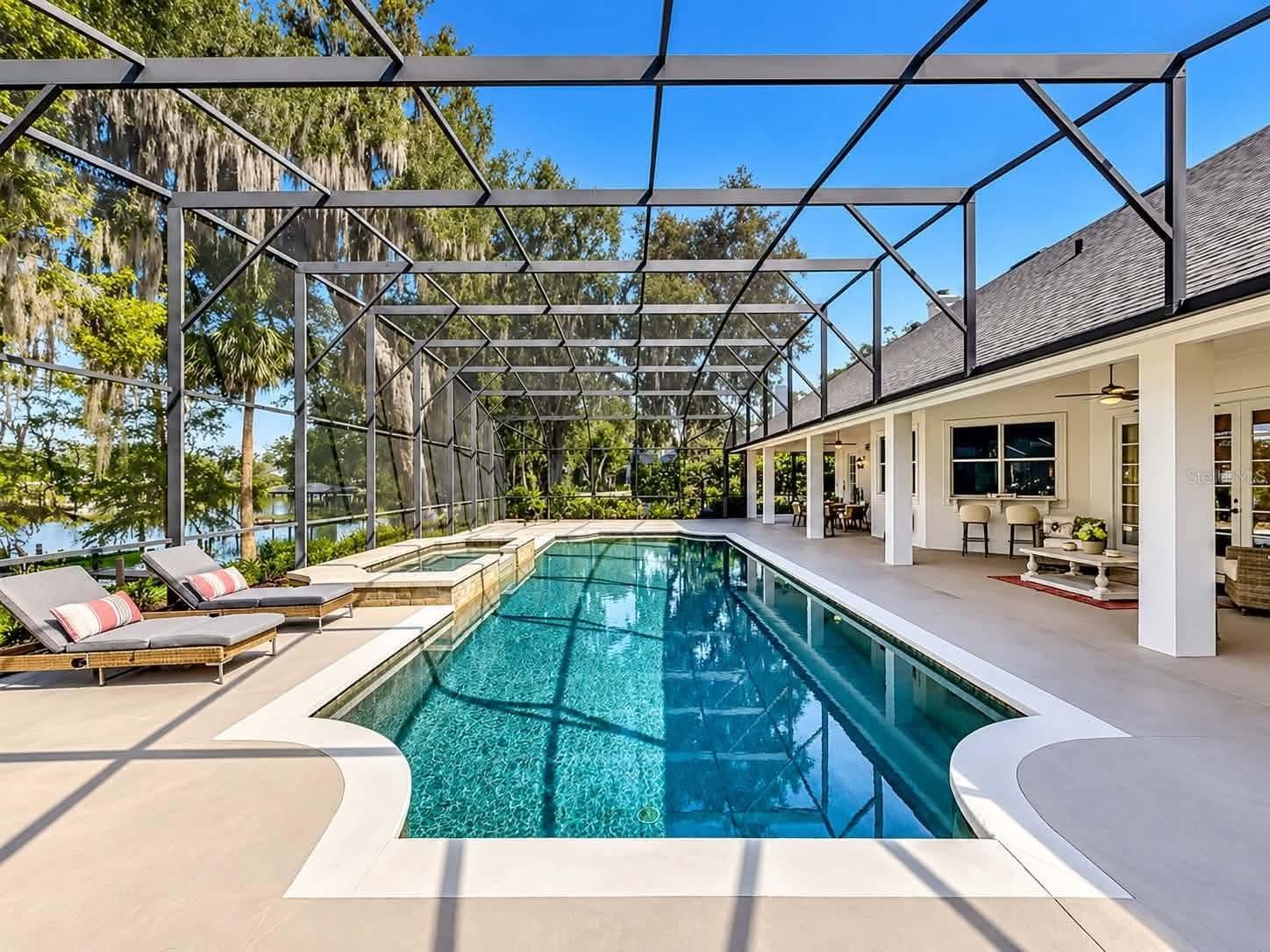 972 OAKPOINT CIRCLE, Apopka, FL 32712