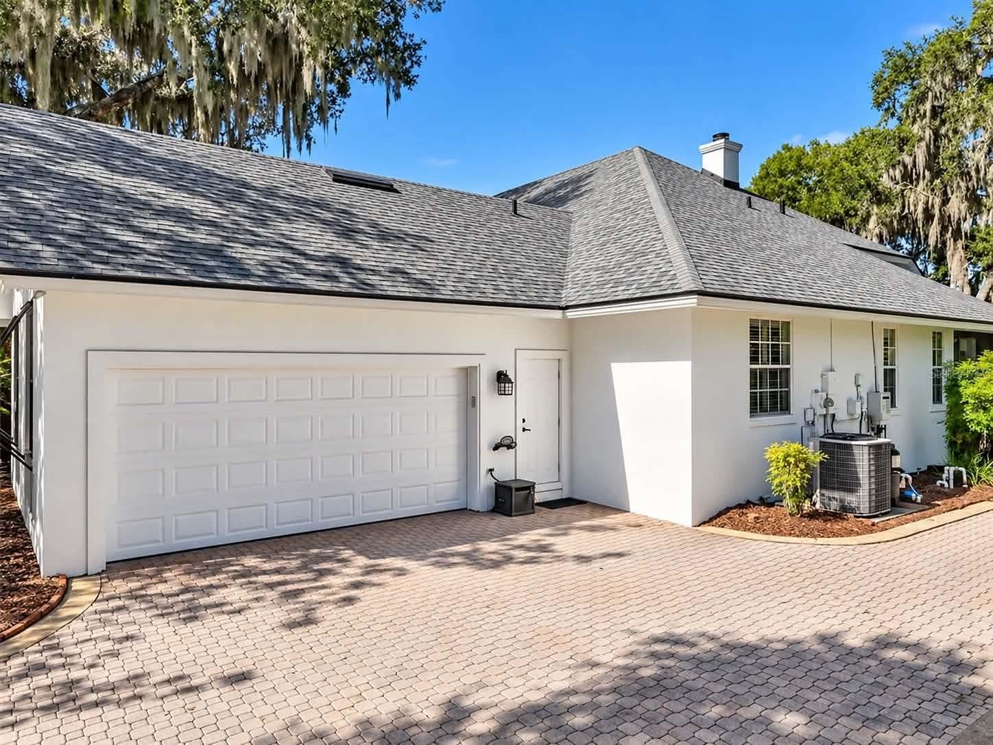 972 OAKPOINT CIRCLE, Apopka, FL 32712