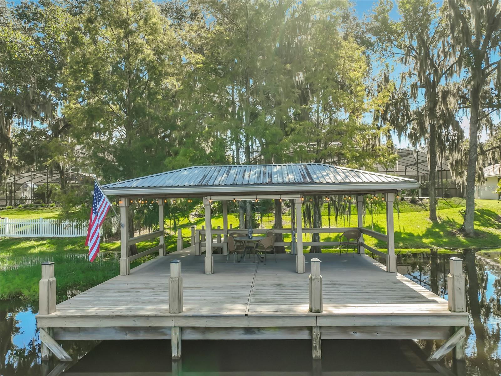972 OAKPOINT CIRCLE, Apopka, FL 32712