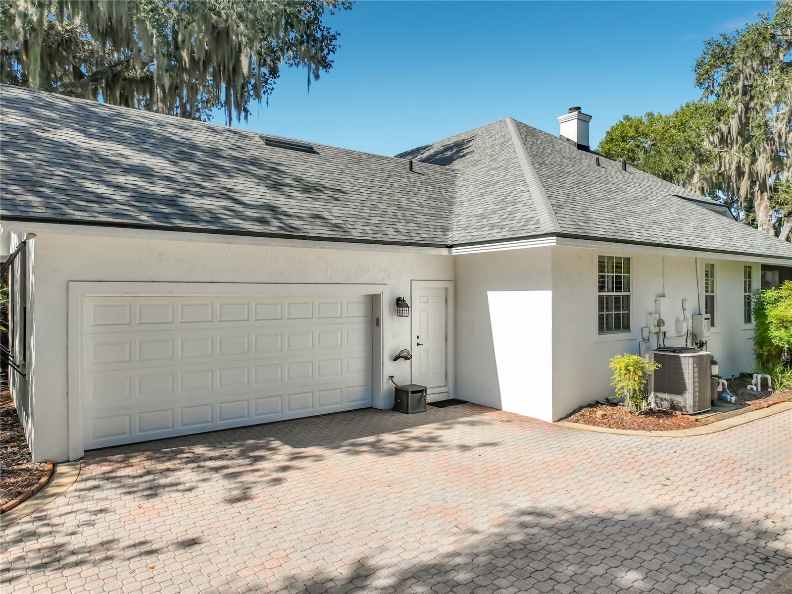 972 OAKPOINT CIRCLE, Apopka, FL 32712
