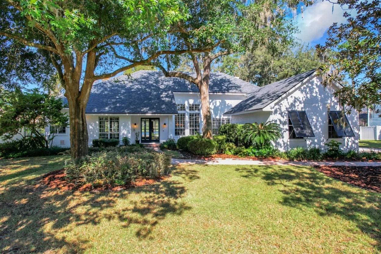 Welcome to your exquisite lakefront residence